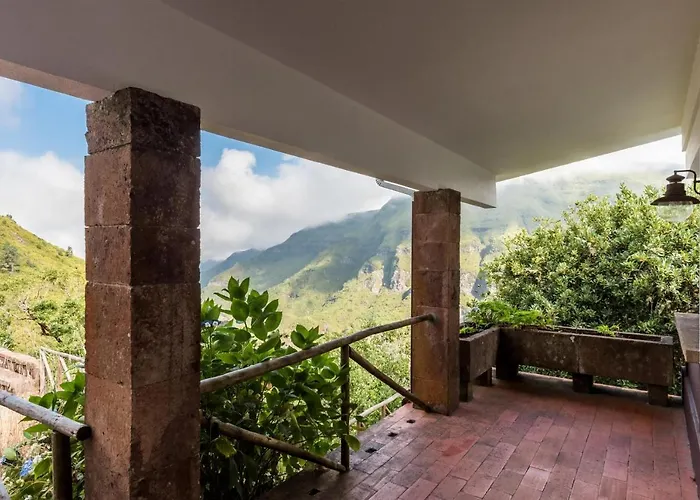 Rabacal Nature Spot * Estreito Da Calheta